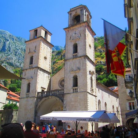 Studios Belvi Kotor Exterior photo